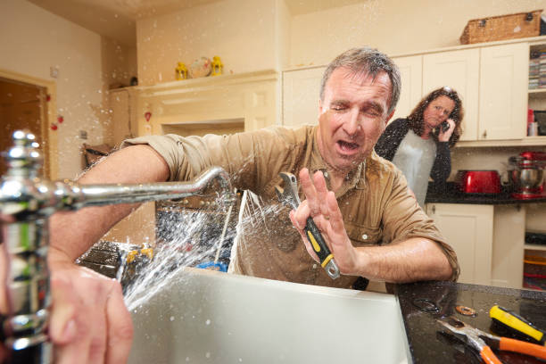 Best Water damage contractors near me  in Middlesborough, KY